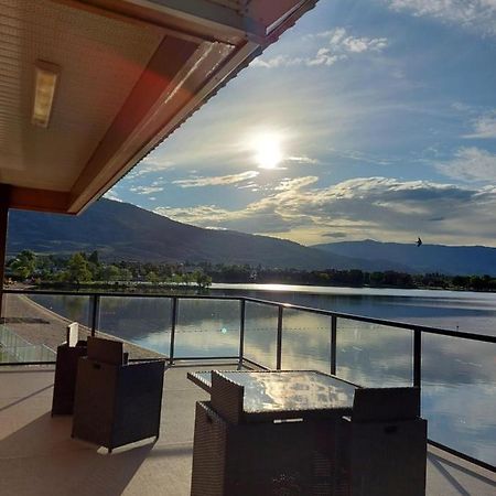 Richter Pass Beach Resort Osoyoos Exterior foto