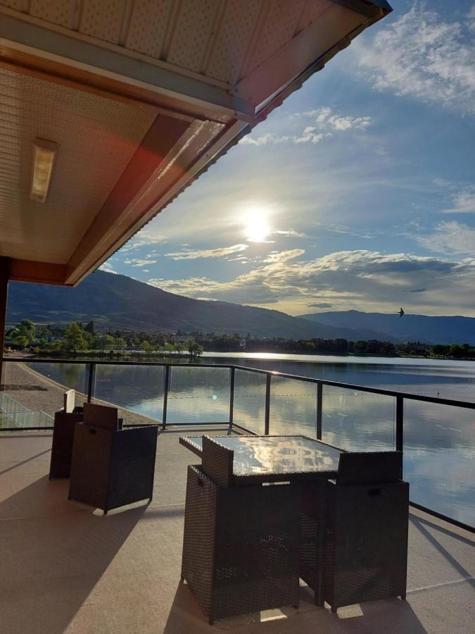 Richter Pass Beach Resort Osoyoos Exterior foto