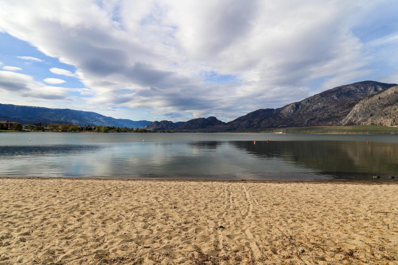 Richter Pass Beach Resort Osoyoos Exterior foto