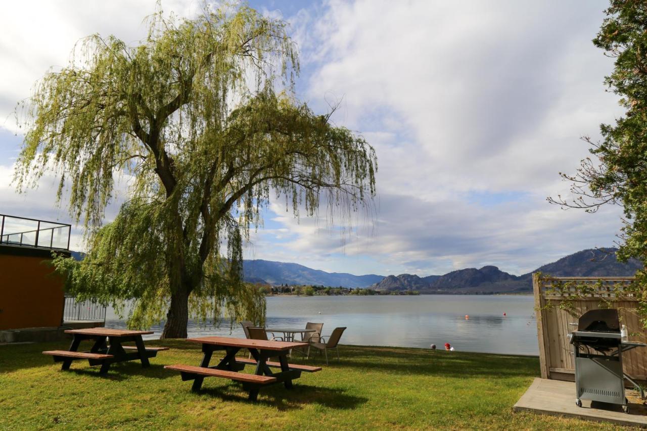 Richter Pass Beach Resort Osoyoos Exterior foto